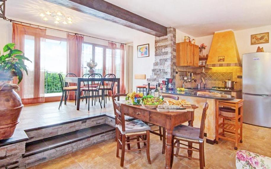 Antica Torre Villa Velva Eksteriør billede